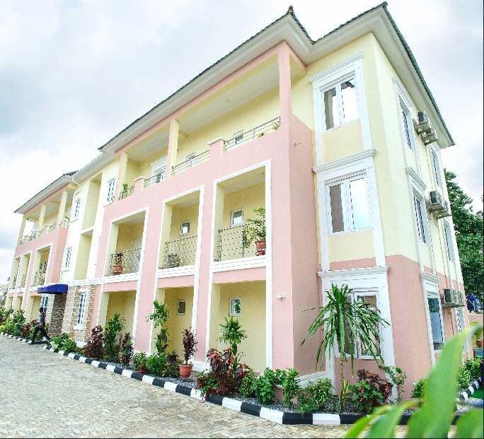 215 West Apartment Abuja Eksteriør bilde